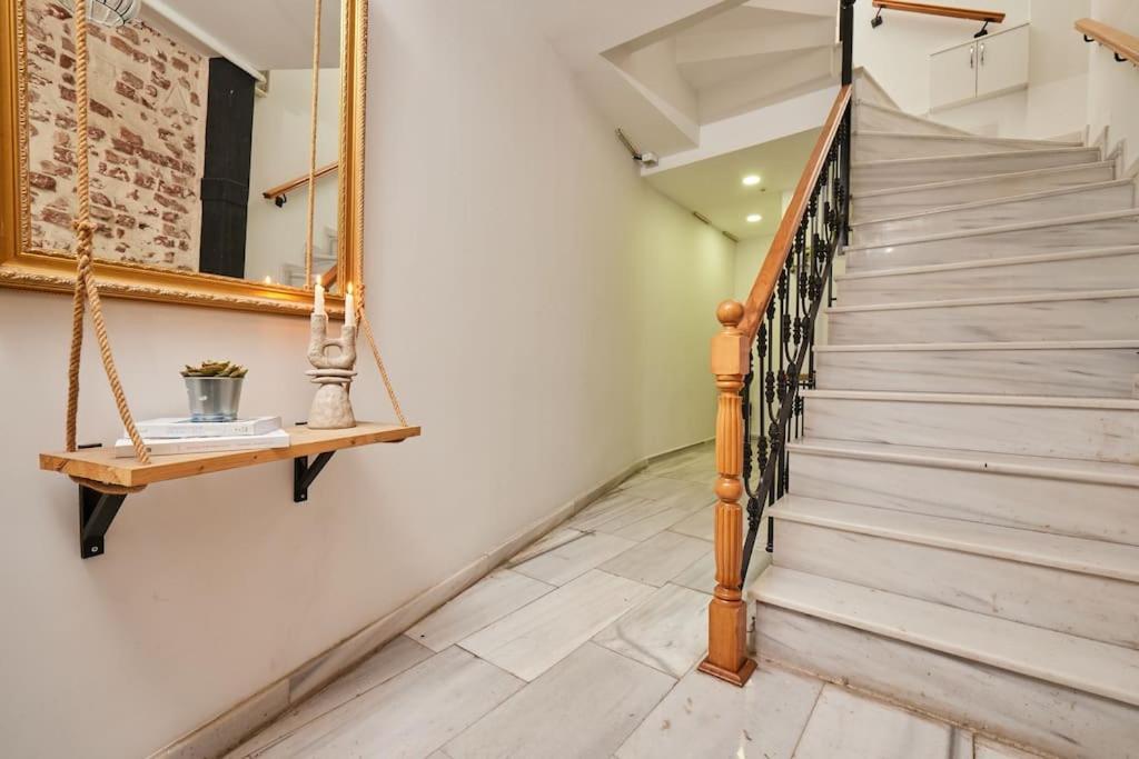 Stunning 2br 1 Min Metro&galata * İstanbul