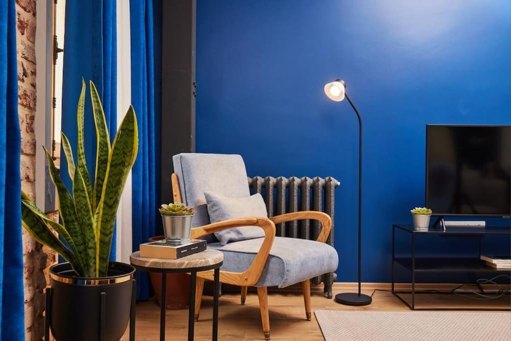 Stunning 2br 1 Min Metro&galata Daire İstanbul